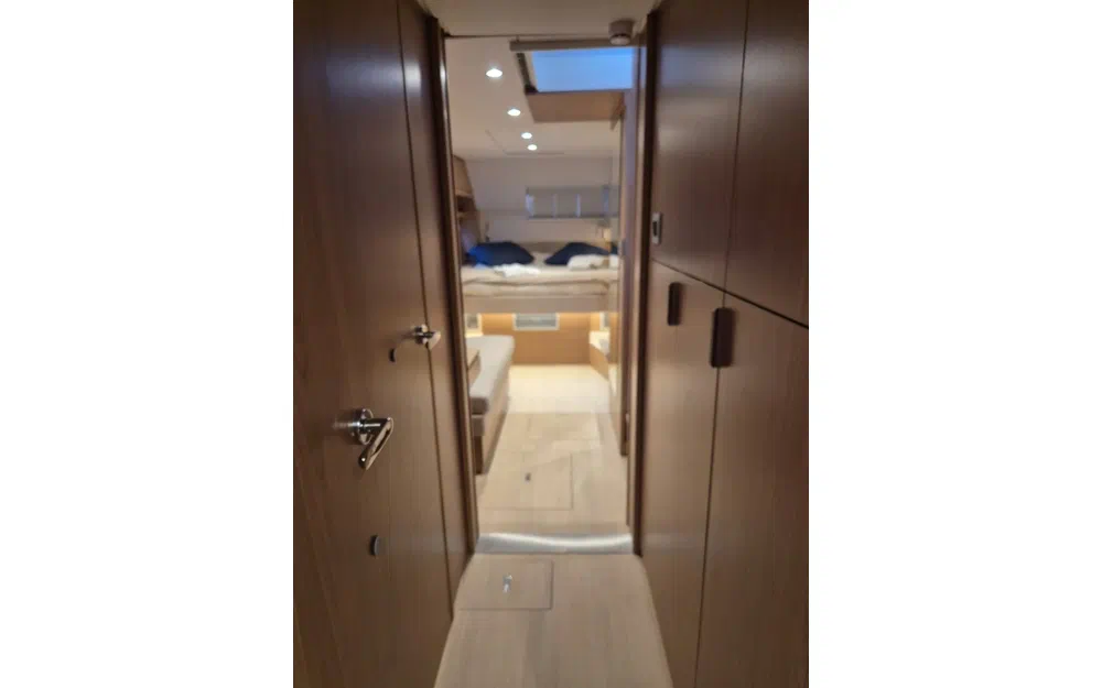 slider 34 Bali Catamarans 4 6 OPEN SPACE-TITAN III