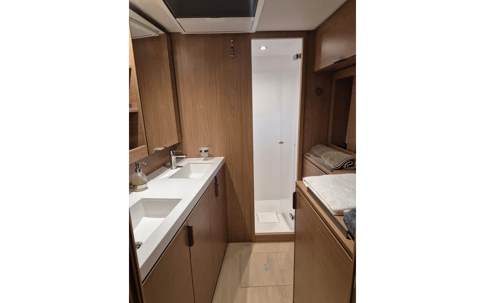 slider 41 Bali Catamarans 4 6 OPEN SPACE-TITAN III