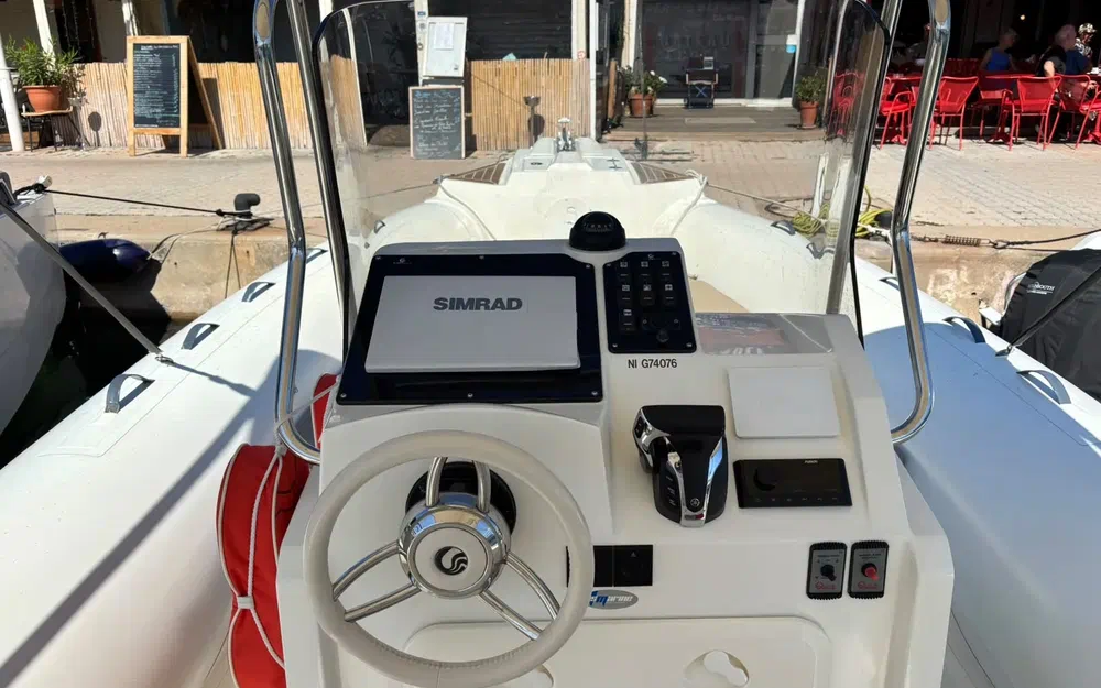 slider 12 Capelli Tempest 775