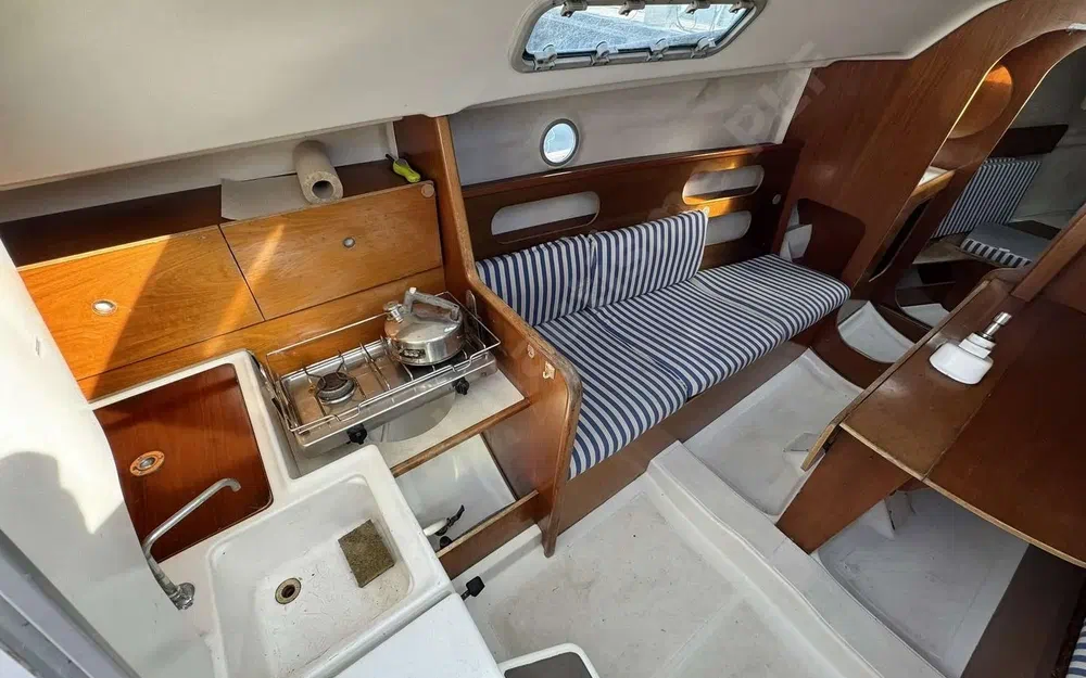 slider 15 Beneteau First 260 Spirit