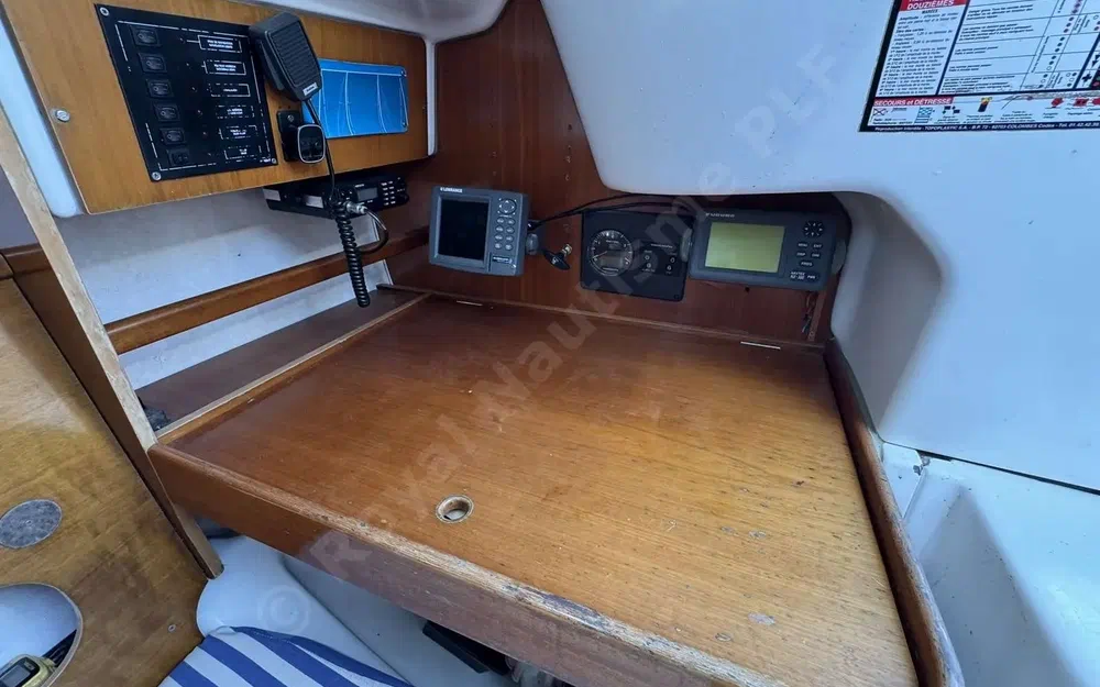 slider 17 Beneteau First 260 Spirit