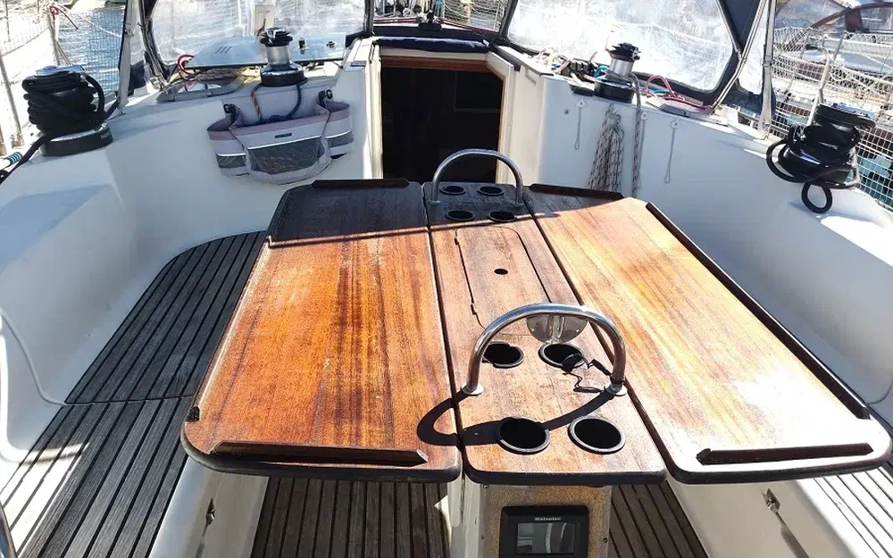 slider 23 Jeanneau Sun Odyssey 45.2