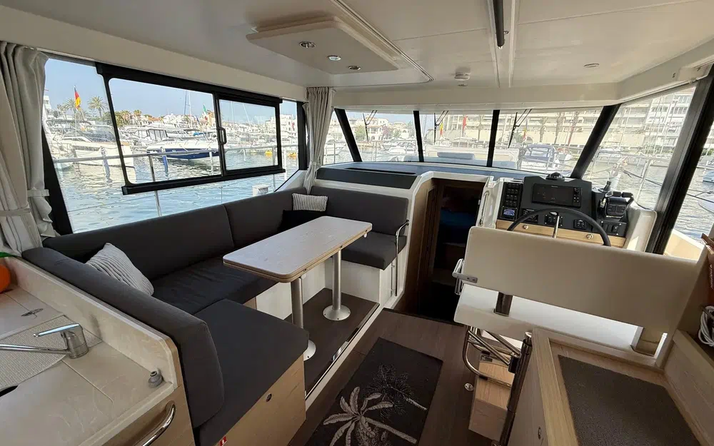 slider 31 Beneteau Swift Trawler 41 Fly