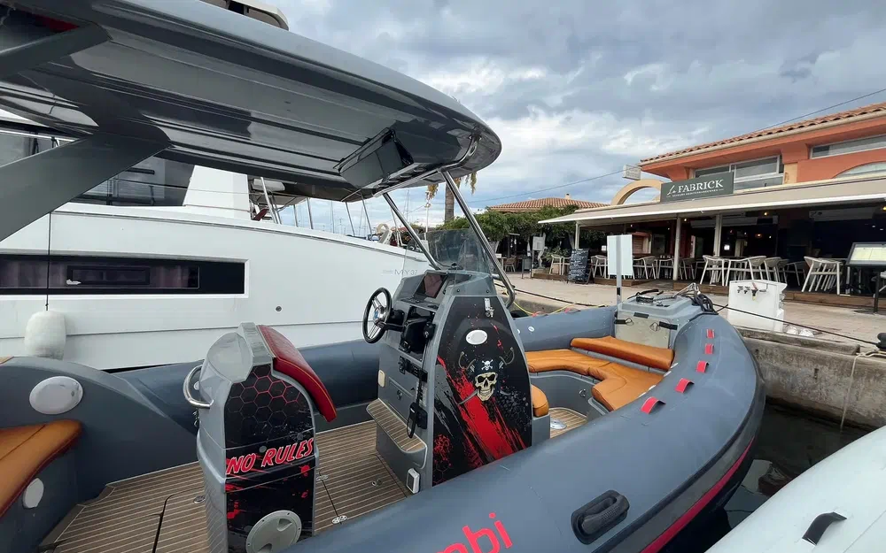 slider 19 Wimbi Boats W7