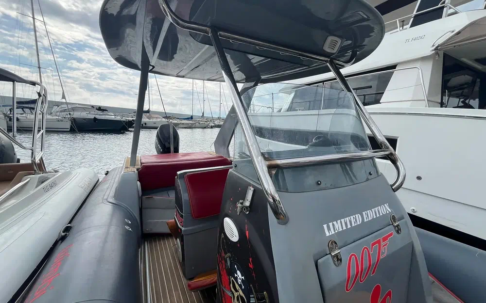 slider 6 Wimbi Boats W7