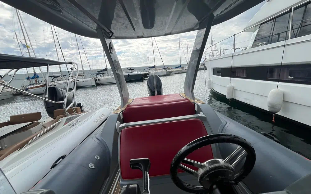 slider 11 Wimbi Boats W7