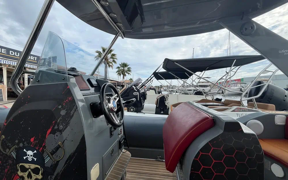 slider 12 Wimbi Boats W7