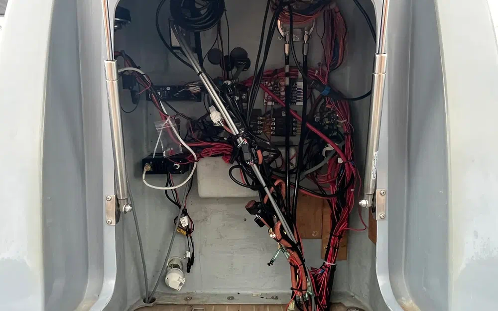 slider 7 Wimbi Boats W7