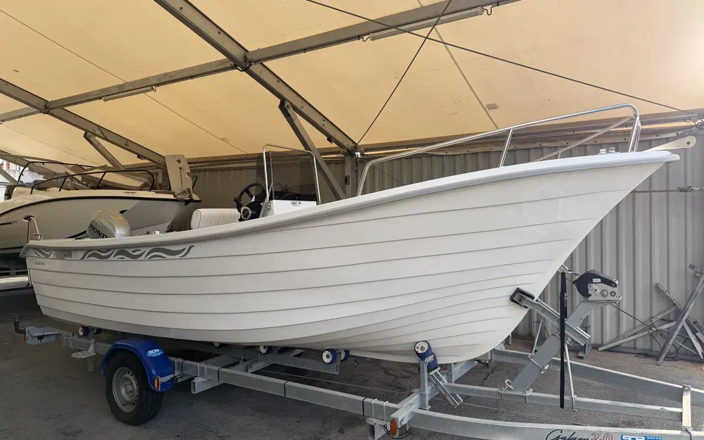 slider 1 Fibramar Pescador 600 Open