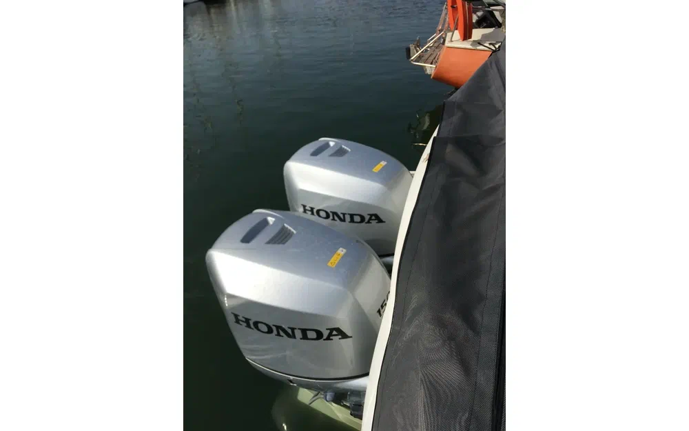 slider 13 Jeanneau Merry Fisher 855