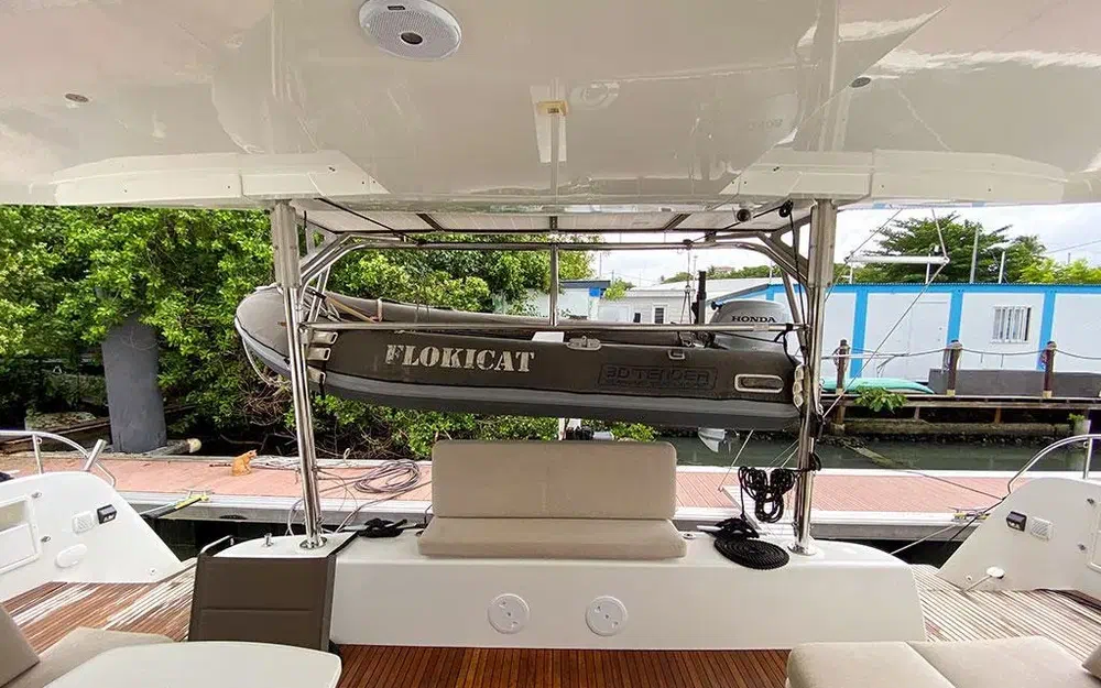 slider 10 Lagoon 42