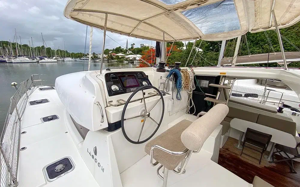 slider 14 Lagoon 42