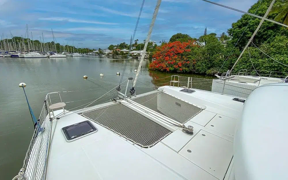 slider 17 Lagoon 42