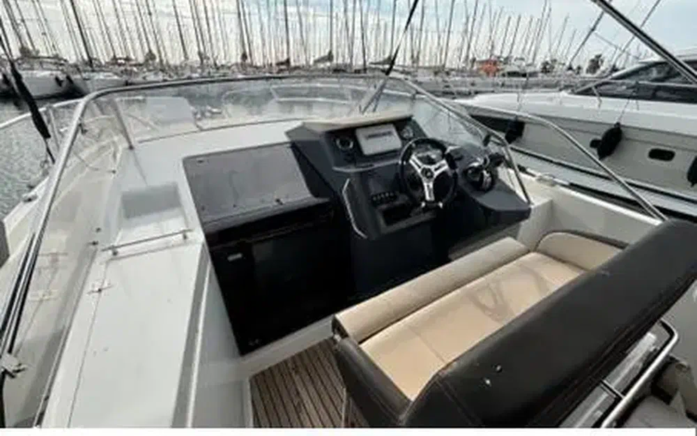 slider 2 Beneteau Flyer 8.8 SUNdeck