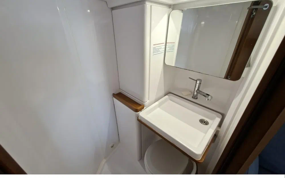 slider 7 Beneteau First 36