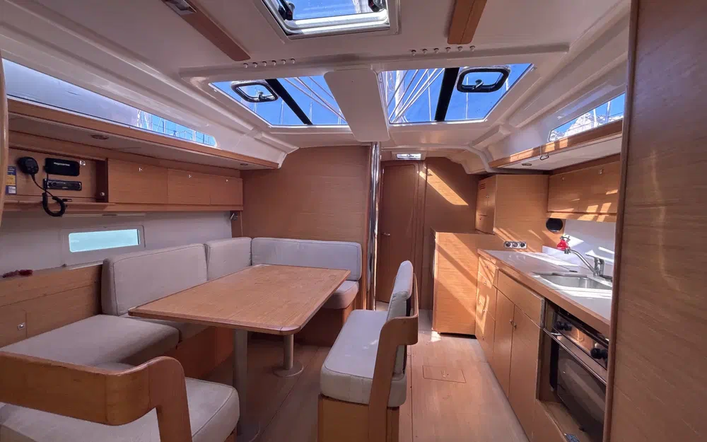 slider 13 Dufour 430 Grand Large