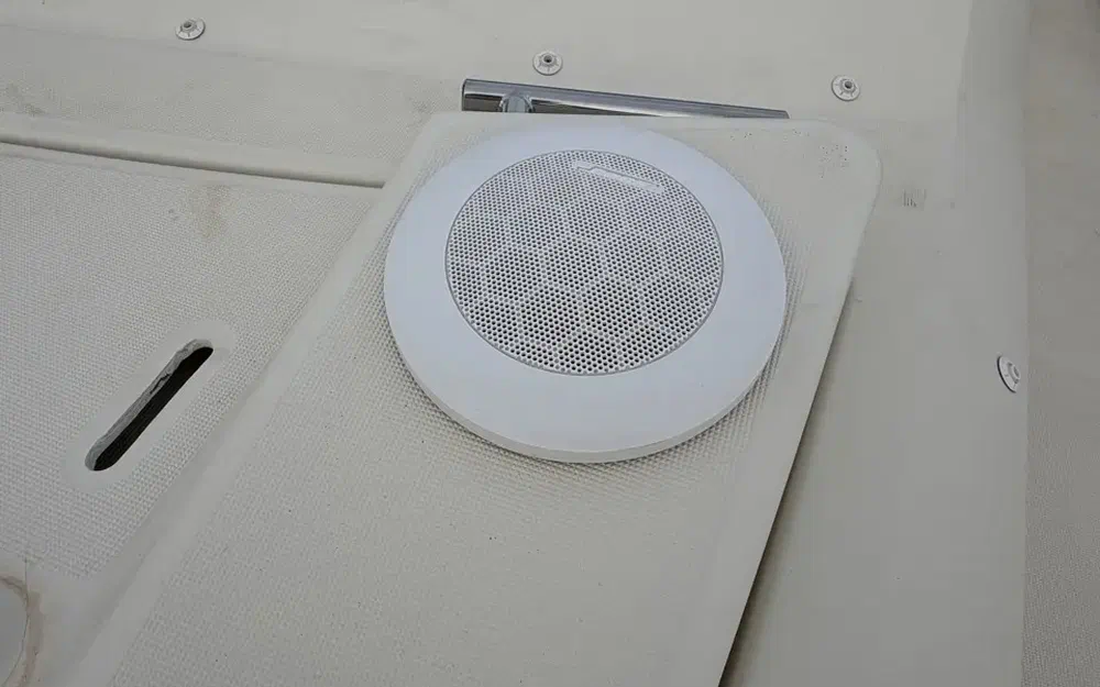slider 15 Beneteau Monte Carlo 5 S