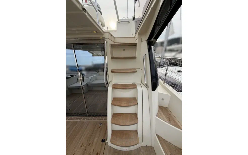 slider 33 Beneteau Monte Carlo 5 S