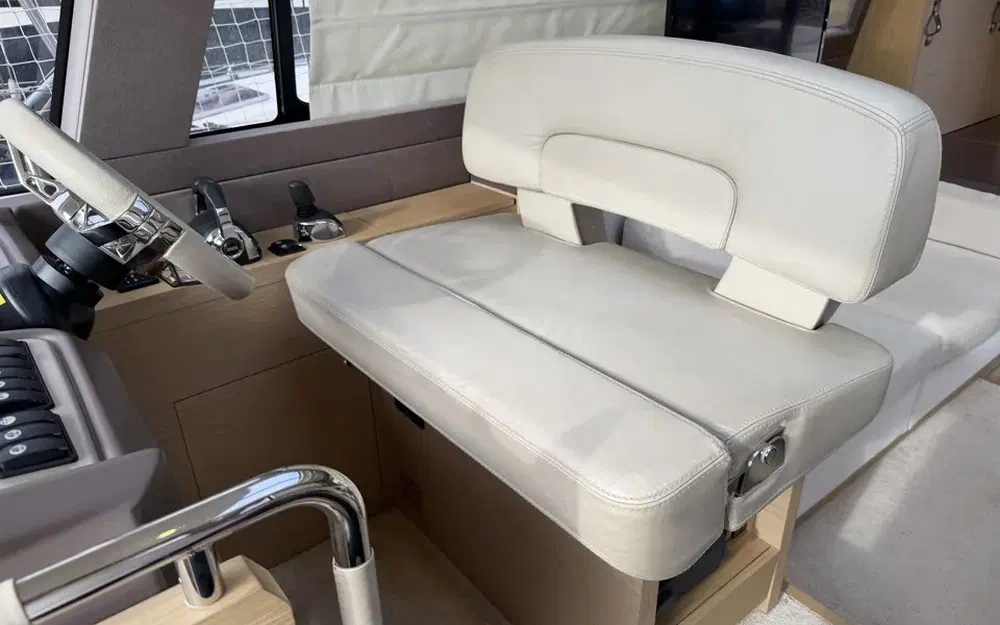 slider 59 Beneteau Monte Carlo 5 S