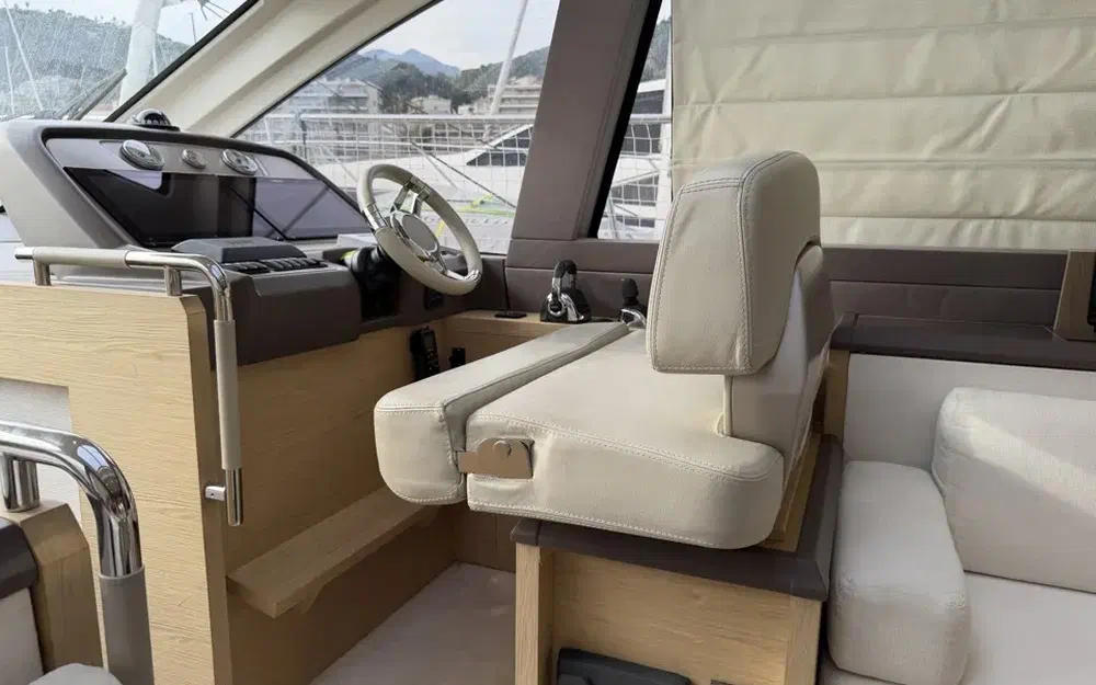slider 63 Beneteau Monte Carlo 5 S