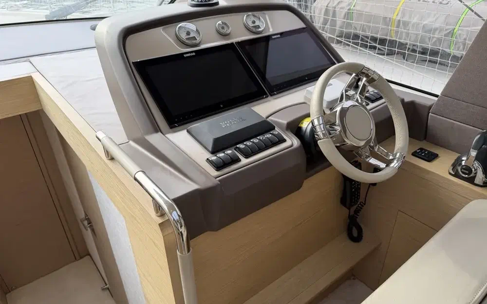 slider 66 Beneteau Monte Carlo 5 S