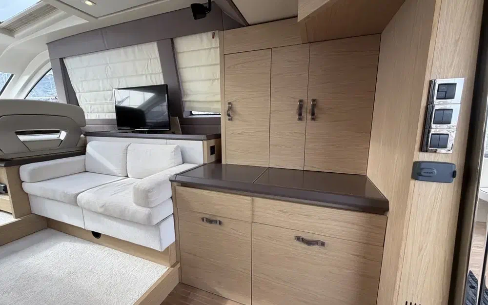 slider 74 Beneteau Monte Carlo 5 S