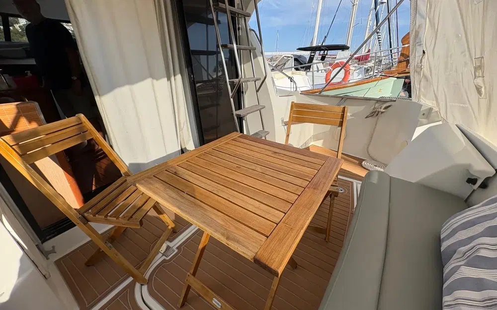 slider 3 Beneteau Antares 36 Classic
