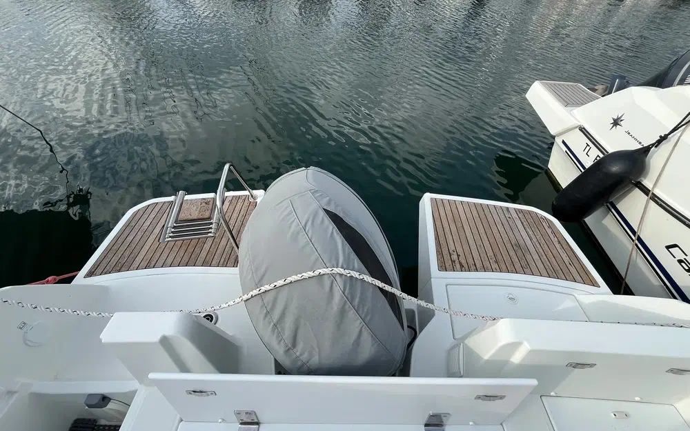 slider 14 Jeanneau Merry Fisher 795