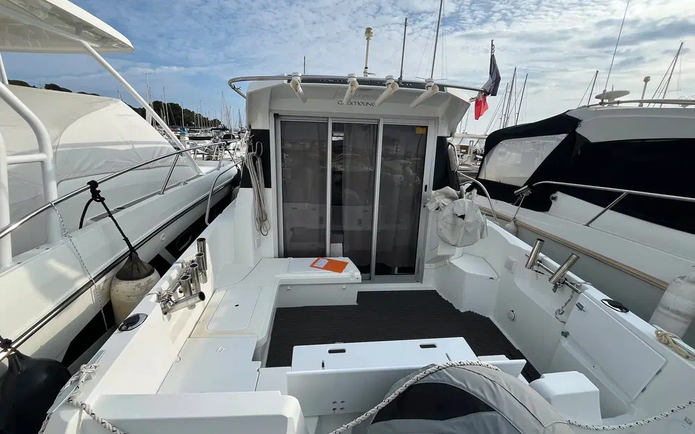 slider 5 Jeanneau Merry Fisher 795
