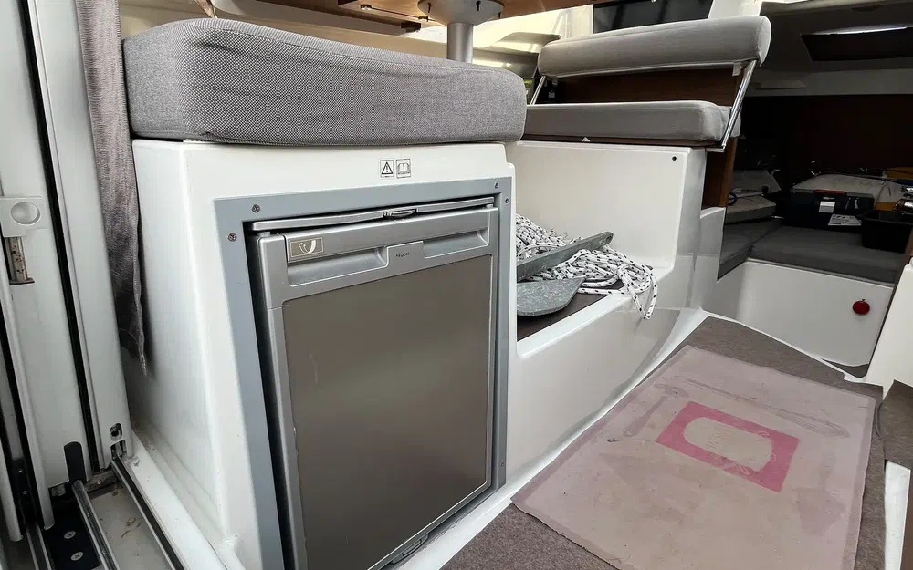slider 22 Jeanneau Merry Fisher 795