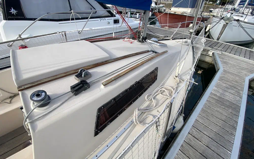 slider 4 Beneteau First 22