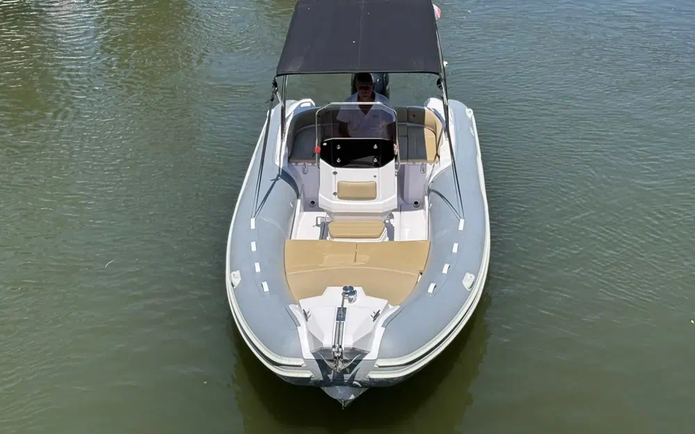 slider 0 Italboats Predator 599 TS