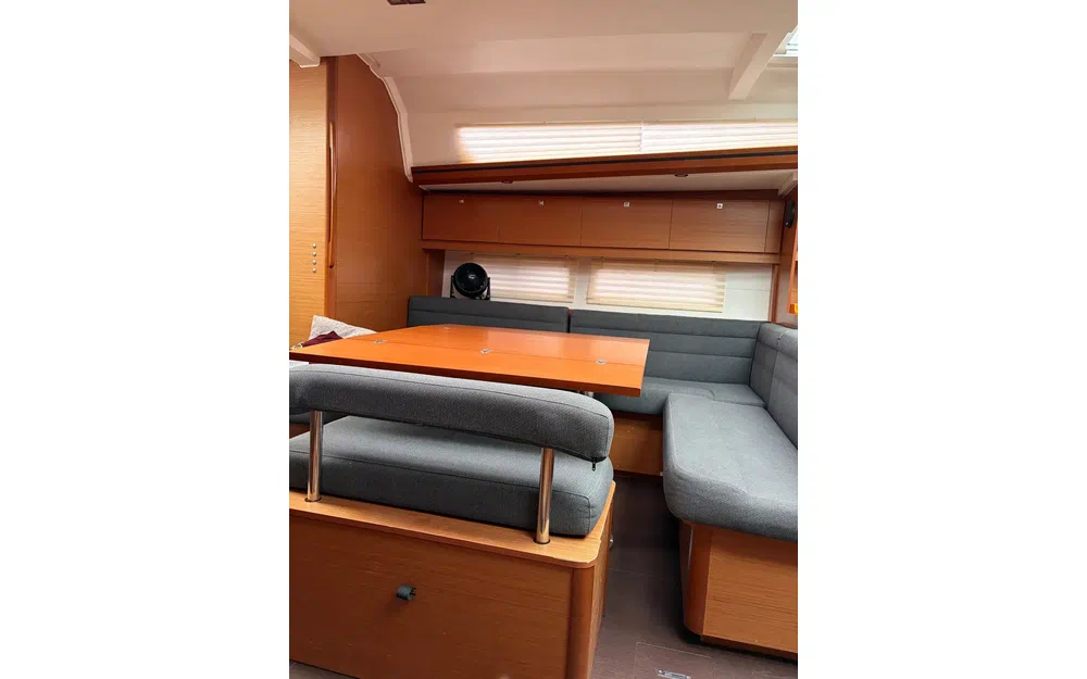 slider 27 Dufour 512 GRAND LARGE