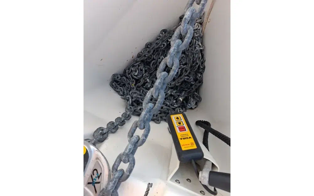 slider 4 Jeanneau Sun Fast 37