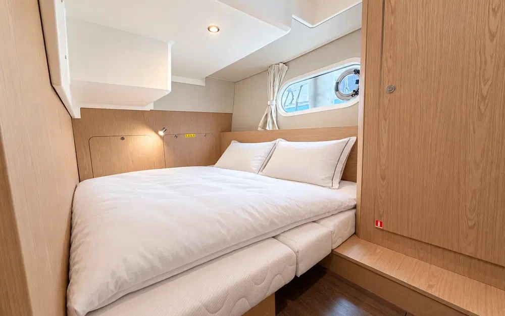 slider 14 Beneteau Swift Trawler 41 Fly