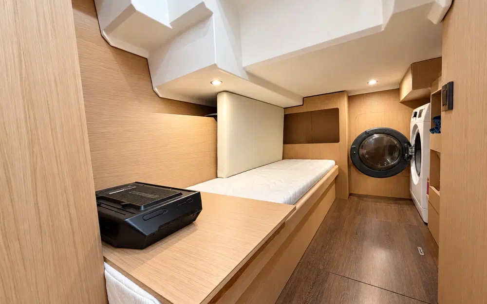 slider 16 Beneteau Swift Trawler 41 Fly
