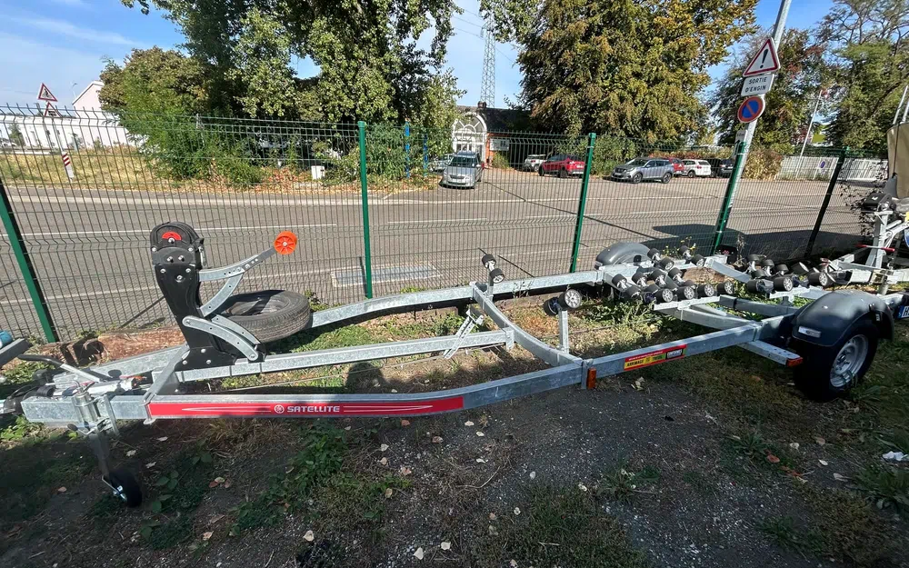 slider 0 Remorque Satellite