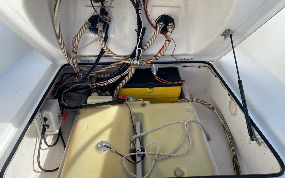 slider 4 Beneteau Flyer 500 Open