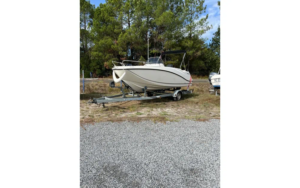 slider 1 Quicksilver Activ 555 Open