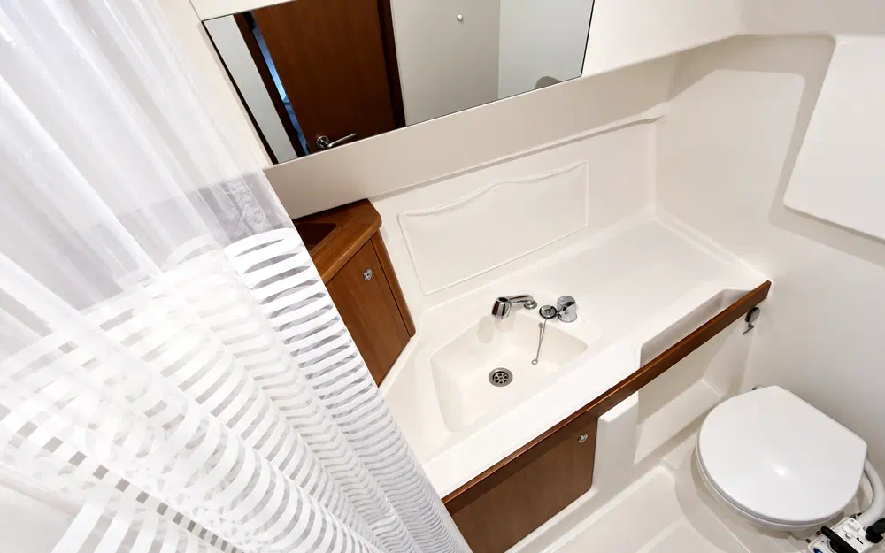 slider 14 Beneteau Antares 30