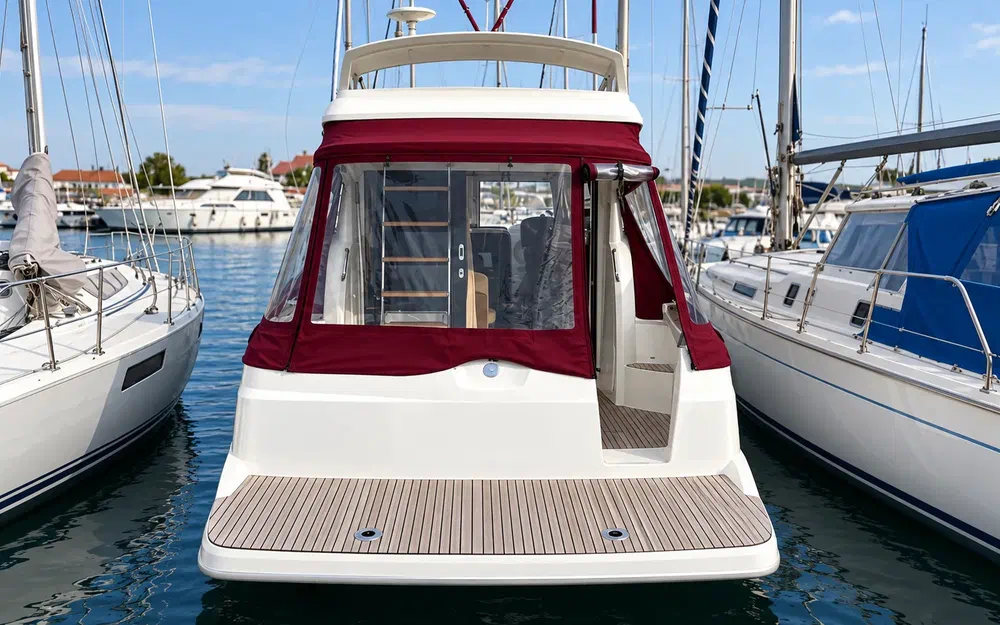 slider 1 Beneteau Antares 30