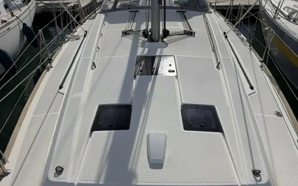 slider 7 Beneteau Oceanis 41
