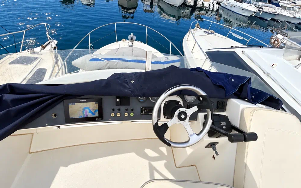 slider 11 Beneteau Antares 980 Fly