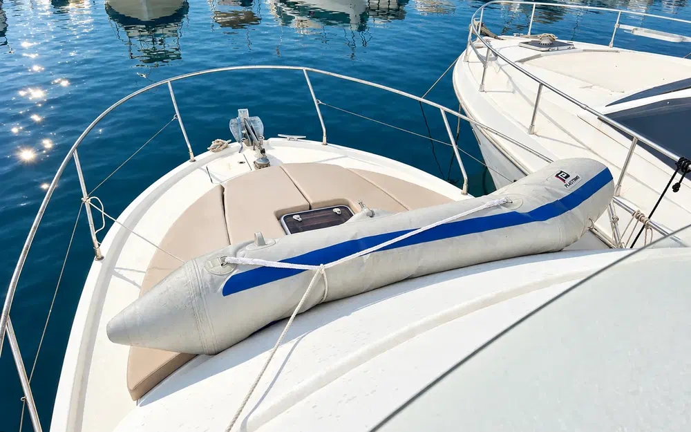 slider 12 Beneteau Antares 980 Fly