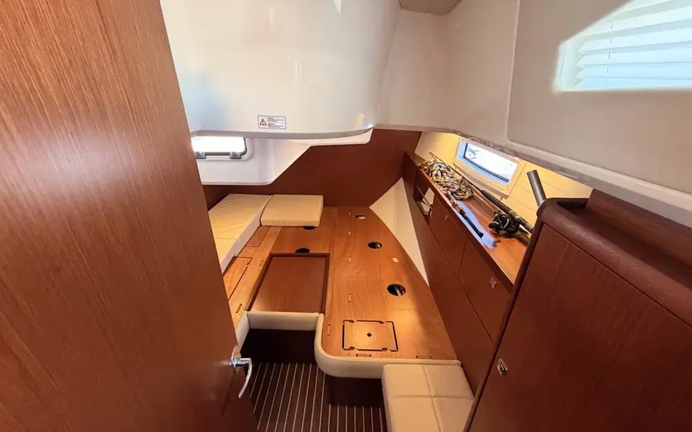 slider 38 Bavaria Vision 42