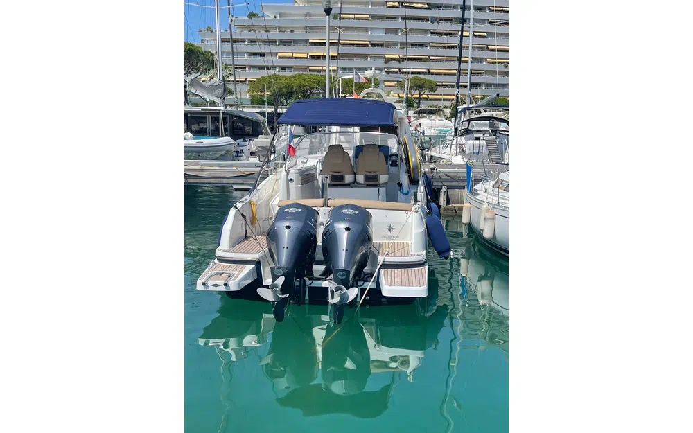 slider 1 Jeanneau Cap Camarat 8.5 WA