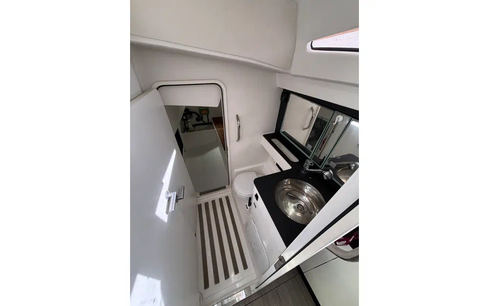slider 23 RM Yachts RM 1070+