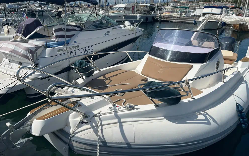slider 3 Capelli Tempest 850 WA