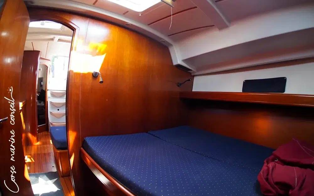 Beneteau Oceanis 393 · 2002 en venta en Córcega — foto 5