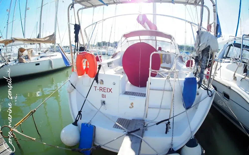 slider 33 Beneteau Oceanis 393 Clipper